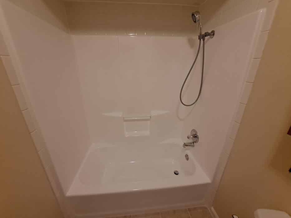 Quality tubs and refinishing - Pevely, MO