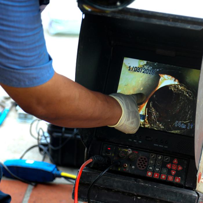 Plomero Rápido 24 Horas - Bell, CA