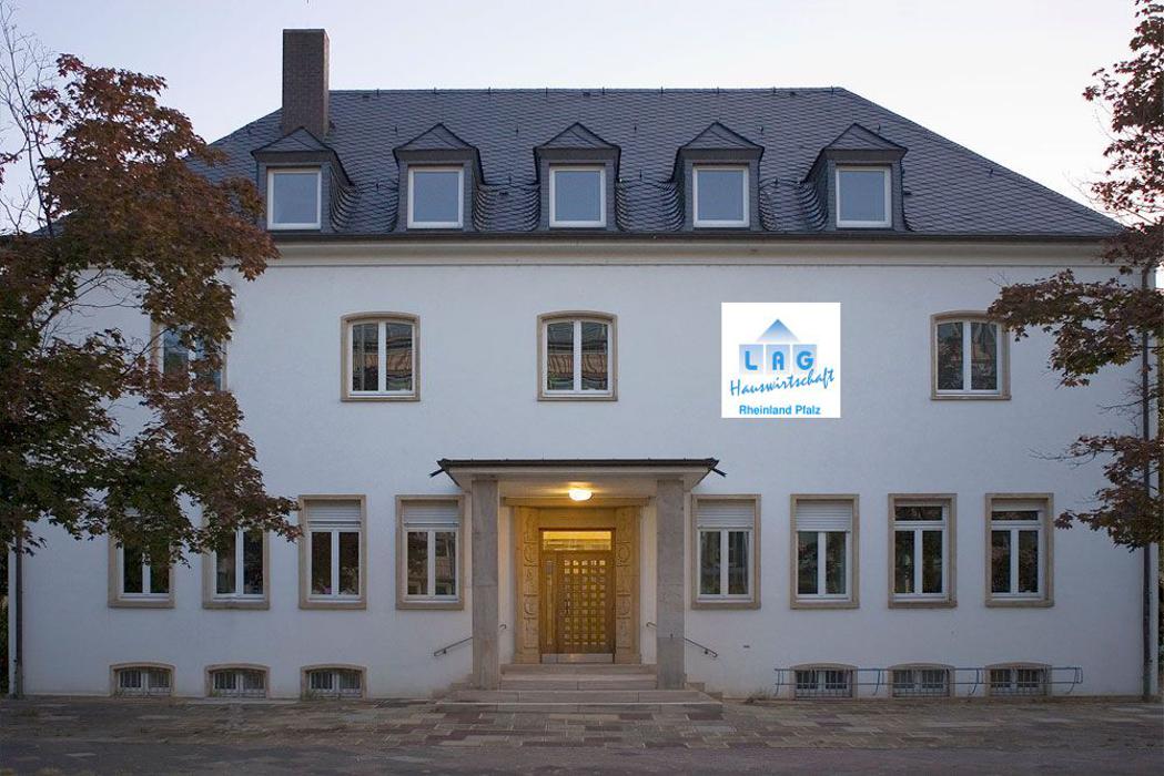 LAG Hauswirtschaften, Volker Holl, Friedrich-Ebert-Straße in Neustadt an der Weinstraße