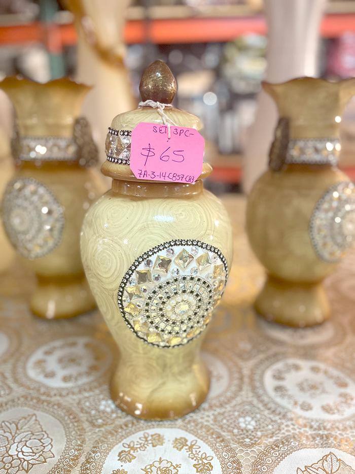 Jenin Linen - San Fernando, CA