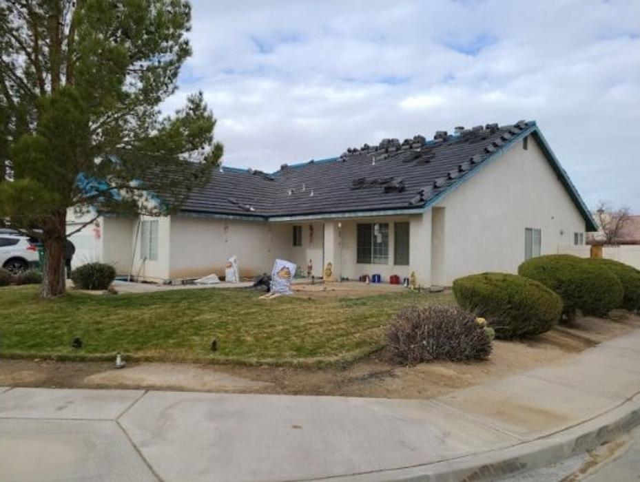 roof repairs https://tanduroofingca.com/