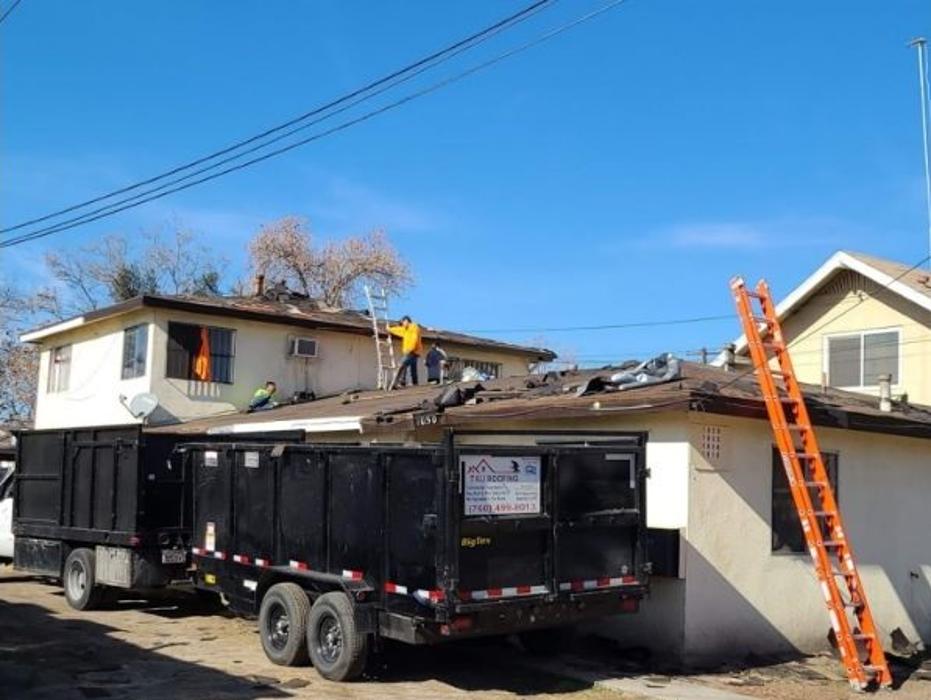 residential roofing https://tanduroofingca.com/