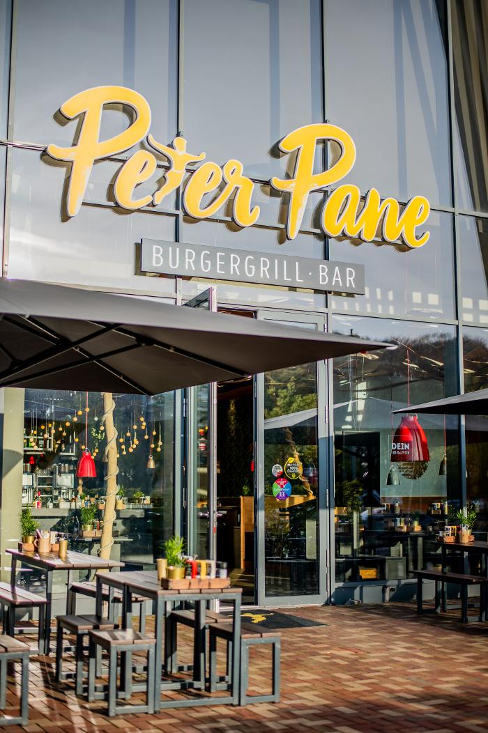 PETER PANE Burgergrill & Bar, Hans-Bredow-Straße in Bremen