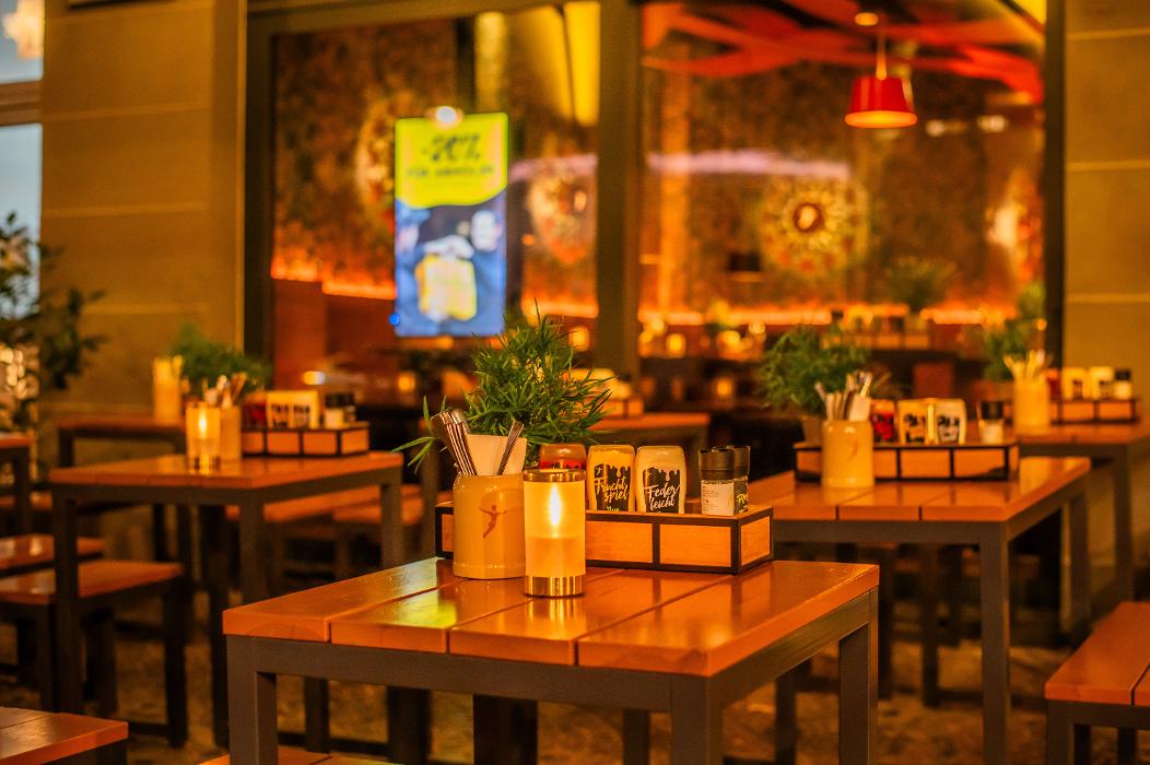 PETER PANE Burgergrill & Bar, Rankestraße in Berlin