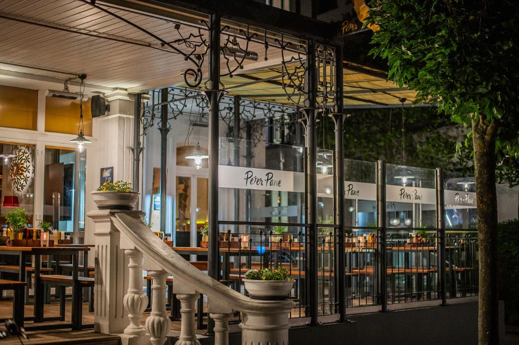 PETER PANE Burgergrill & Bar, Strandpromenade in Binz