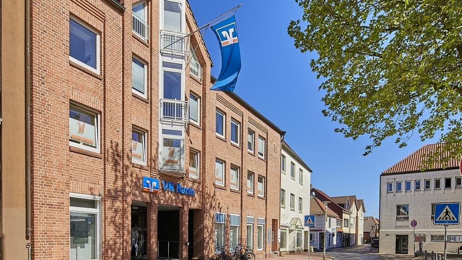 VR Bank zwischen den Meeren eG, Filiale Neustadt in Holstein, Am Markt in Neustadt in Holstein