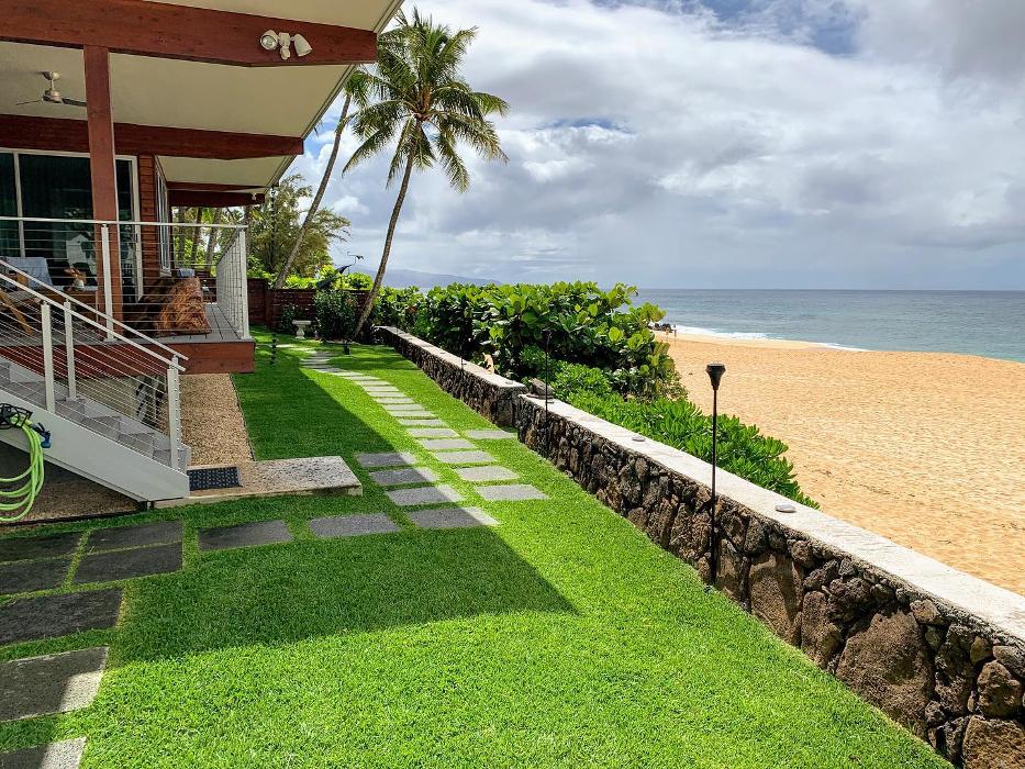 M & M Property Consultants - Haleiwa, HI