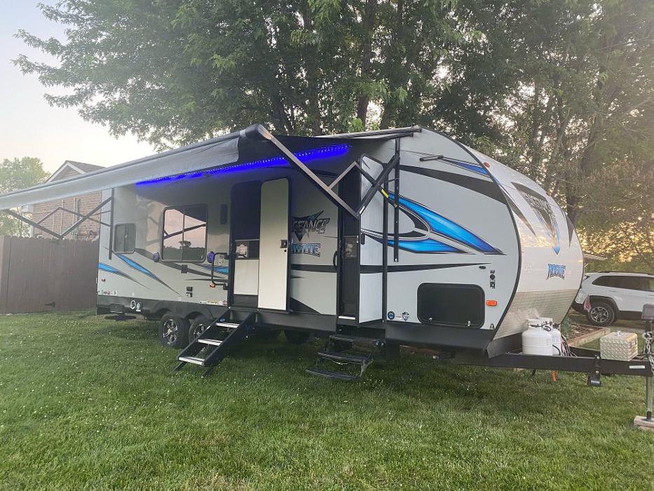 Eagles Nest Adventures RV Trailer Rentals - Platte City, MO