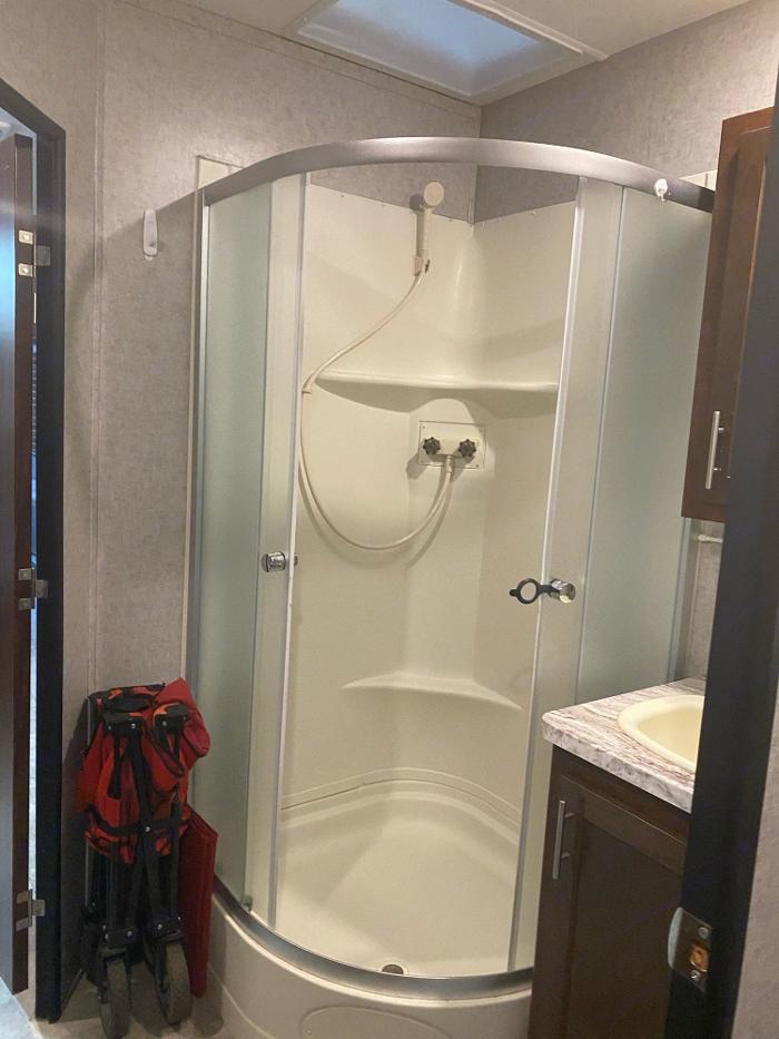 Eagles Nest Adventures RV Trailer Rentals - Platte City, MO