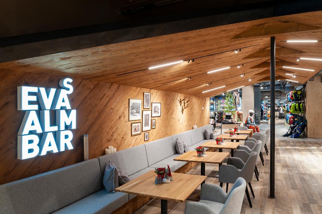 INTERSPORT Tscherne Salzburg Alpenstraße, Alpenstraße in Salzburg