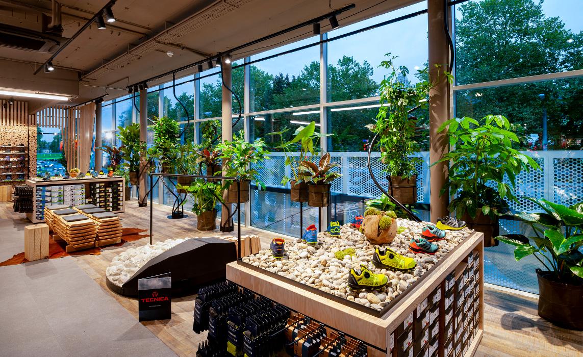 INTERSPORT Tscherne Salzburg Alpenstraße, Alpenstraße in Salzburg