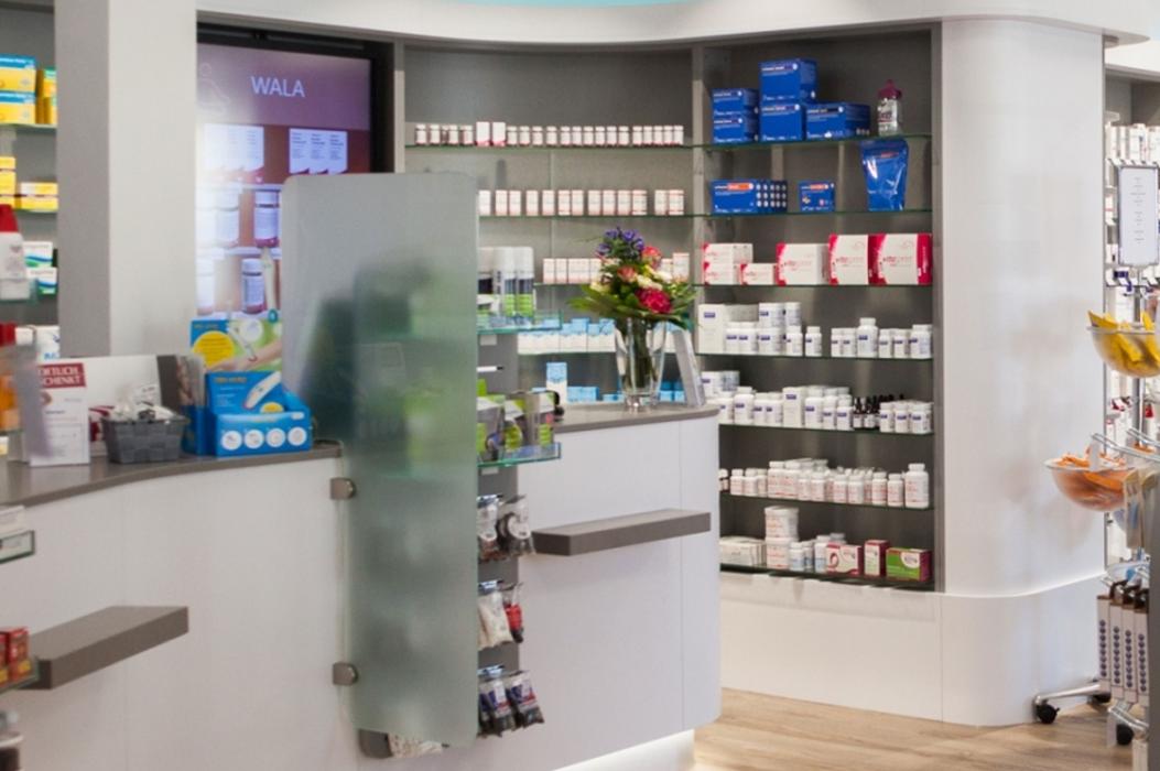 Hirsch Apotheke, Möllner Landstraße in Reinbek