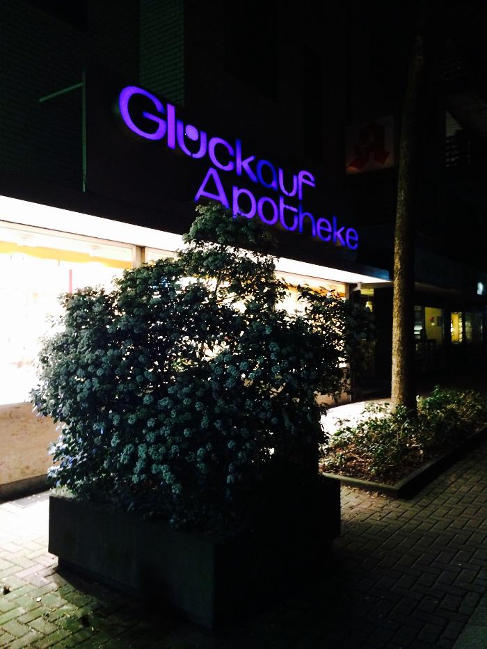 Glückauf-Apotheke Hiesfeld, Sterkrader Straße in Dinslaken