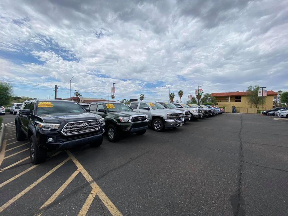 Arizona Car Sales Image