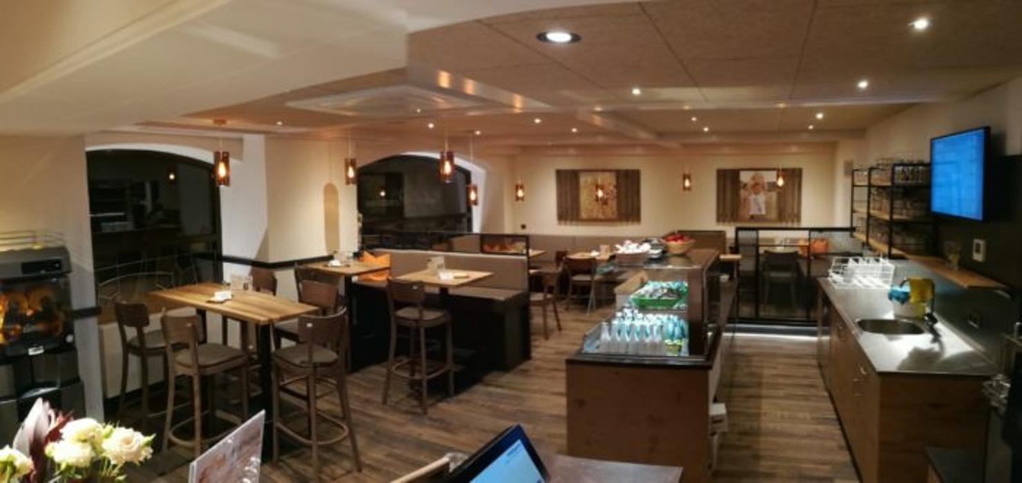 Bäckerei Aste - Zentrale, Brenner Straße in Matrei am Brenner