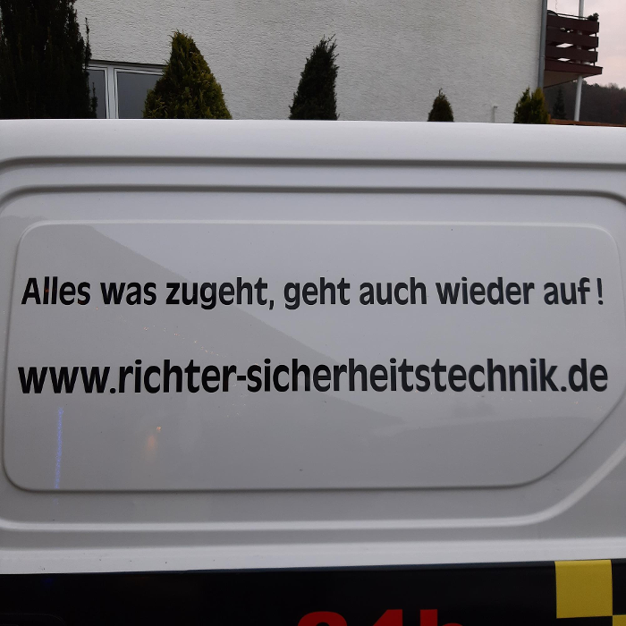 Bild zu Schlüsselnotdienst 24-Stunden in Groß Umstadt Bild zu Schlüsselnotdienst 24-Stunden in Groß Umstadt