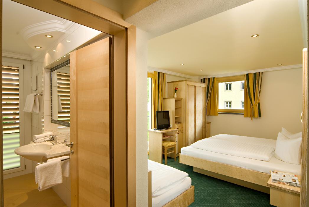 Kirchwirt Appartements, Kirchenweg in Ischgl