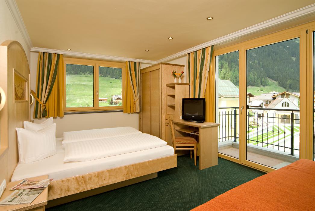 Kirchwirt Appartements, Kirchenweg in Ischgl