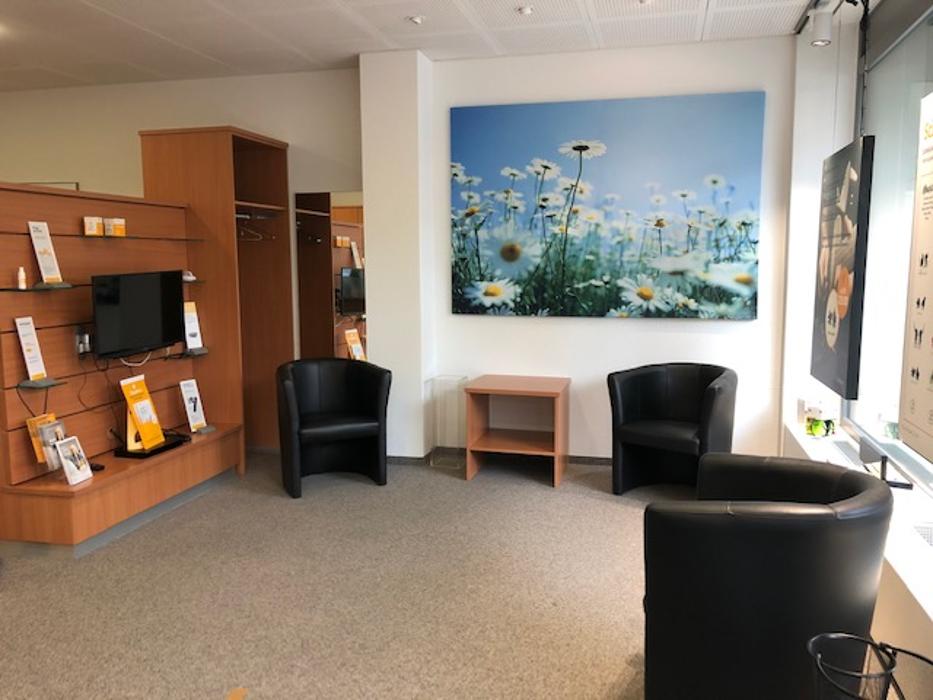 Neuroth Hörcenter AG - Hörgeräte und Gehörschutz, Zugerstrasse in Wädenswil