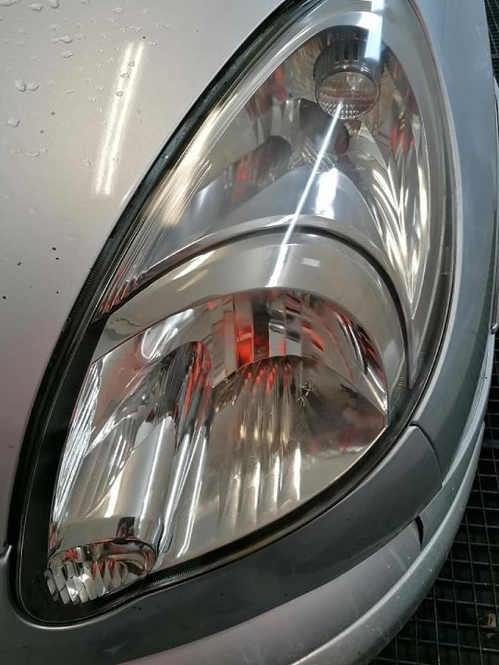 Autoreinigung - Fux Autokosmetik - Wels, Maderspergerstraße in Wels