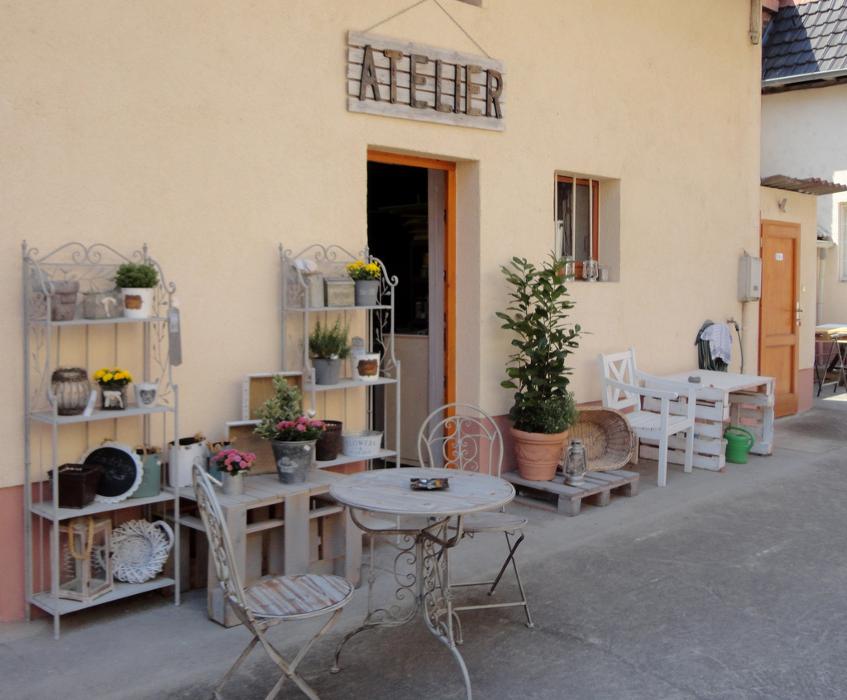 Shabby-is-Chic, Vorstadtstraße in Heddesheim