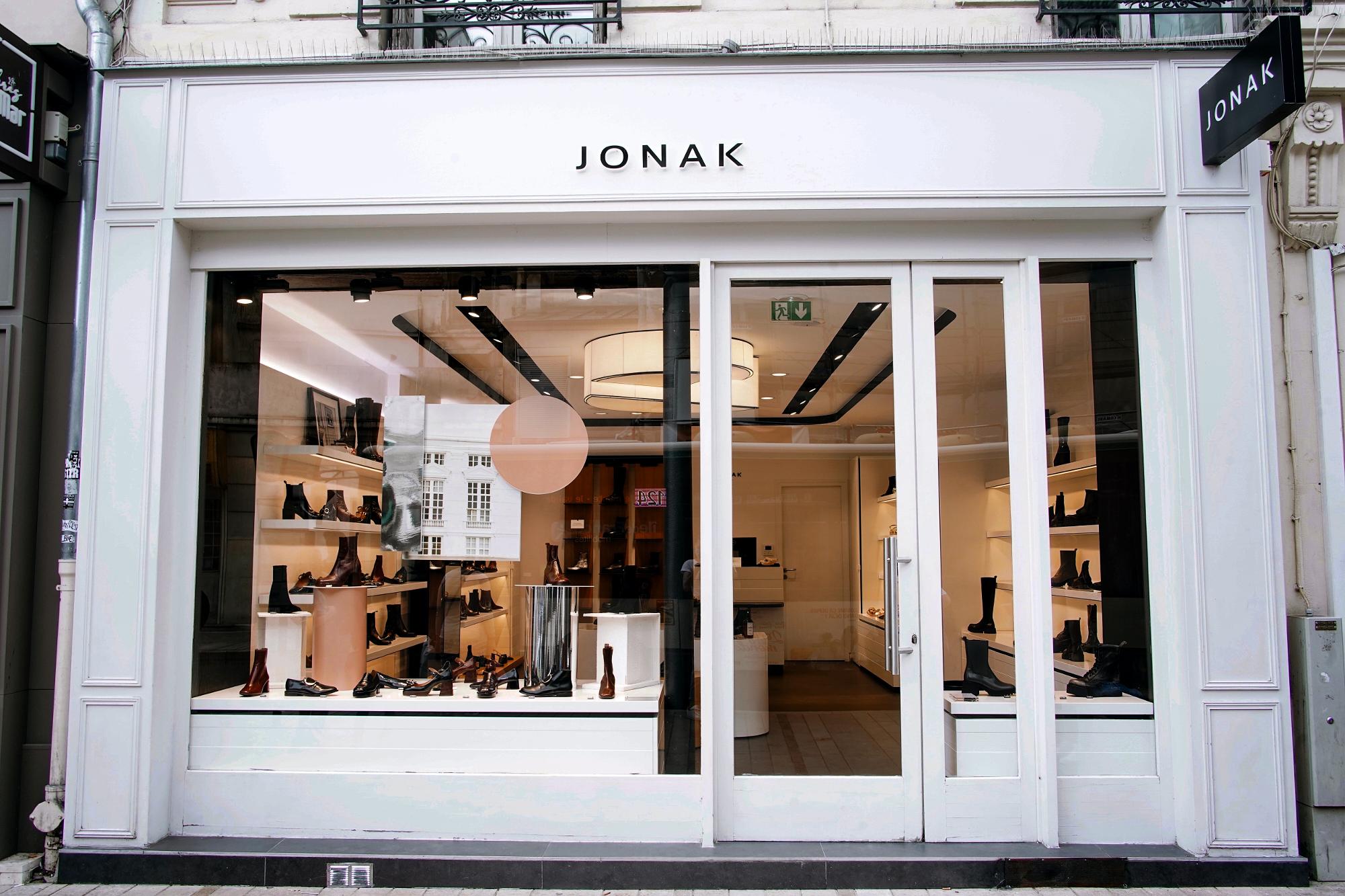 Foto 1 di Jonak