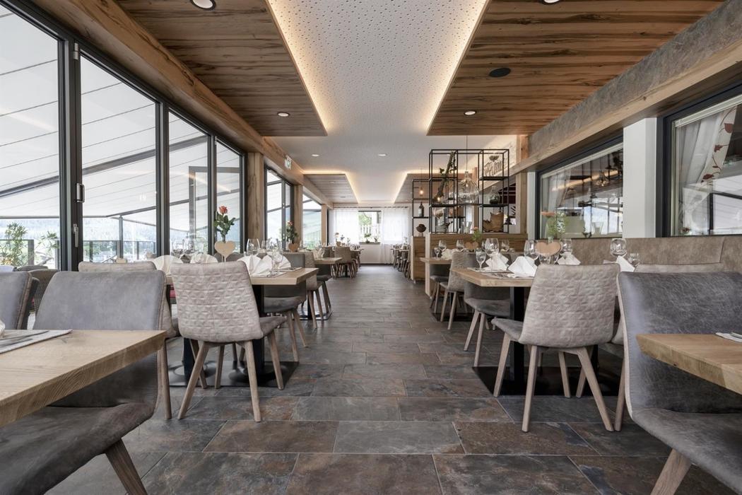 Restaurant Cafe Pension Bettina Ellmau am Wilden Kaiser, Austraße in Ellmau