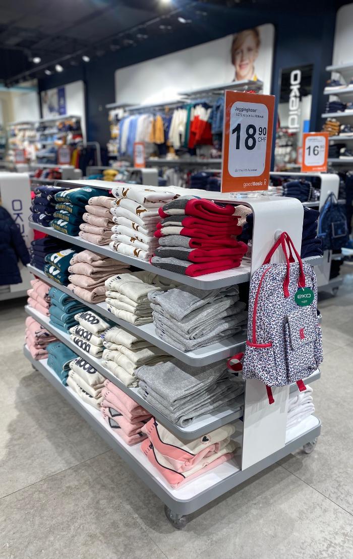 OKAIDI ZURICH LETZIPARK, Baslerstrasse in Zürich