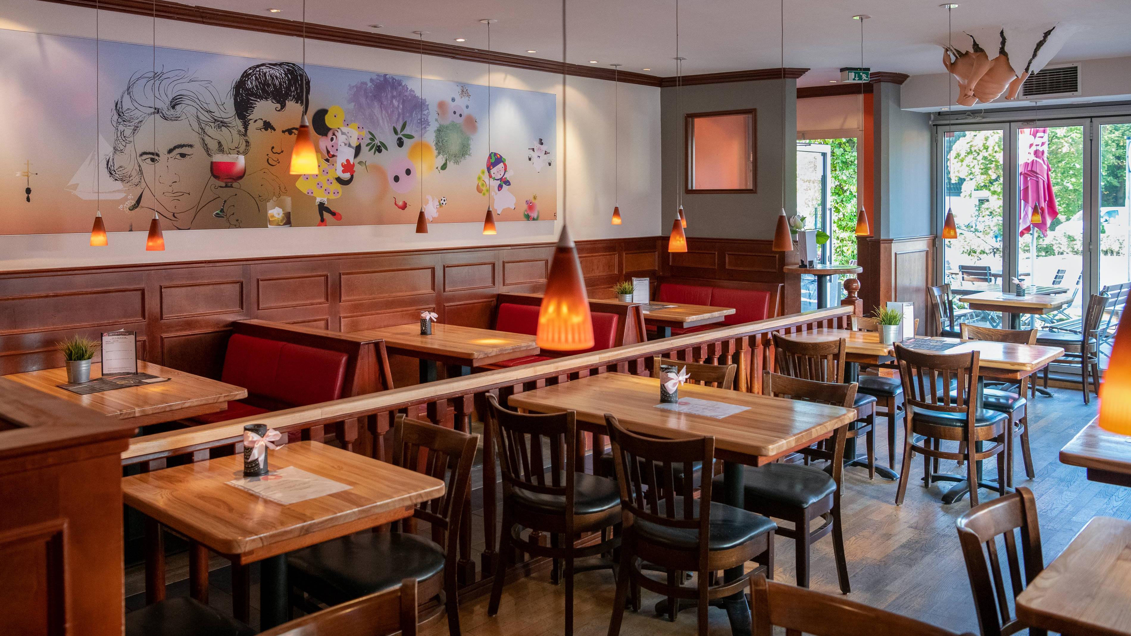 Schweinske Restaurant in Hamburg Poppenbüttel - Schnitzel, Burger & Frühstück, Harksheider Straße in Hamburg