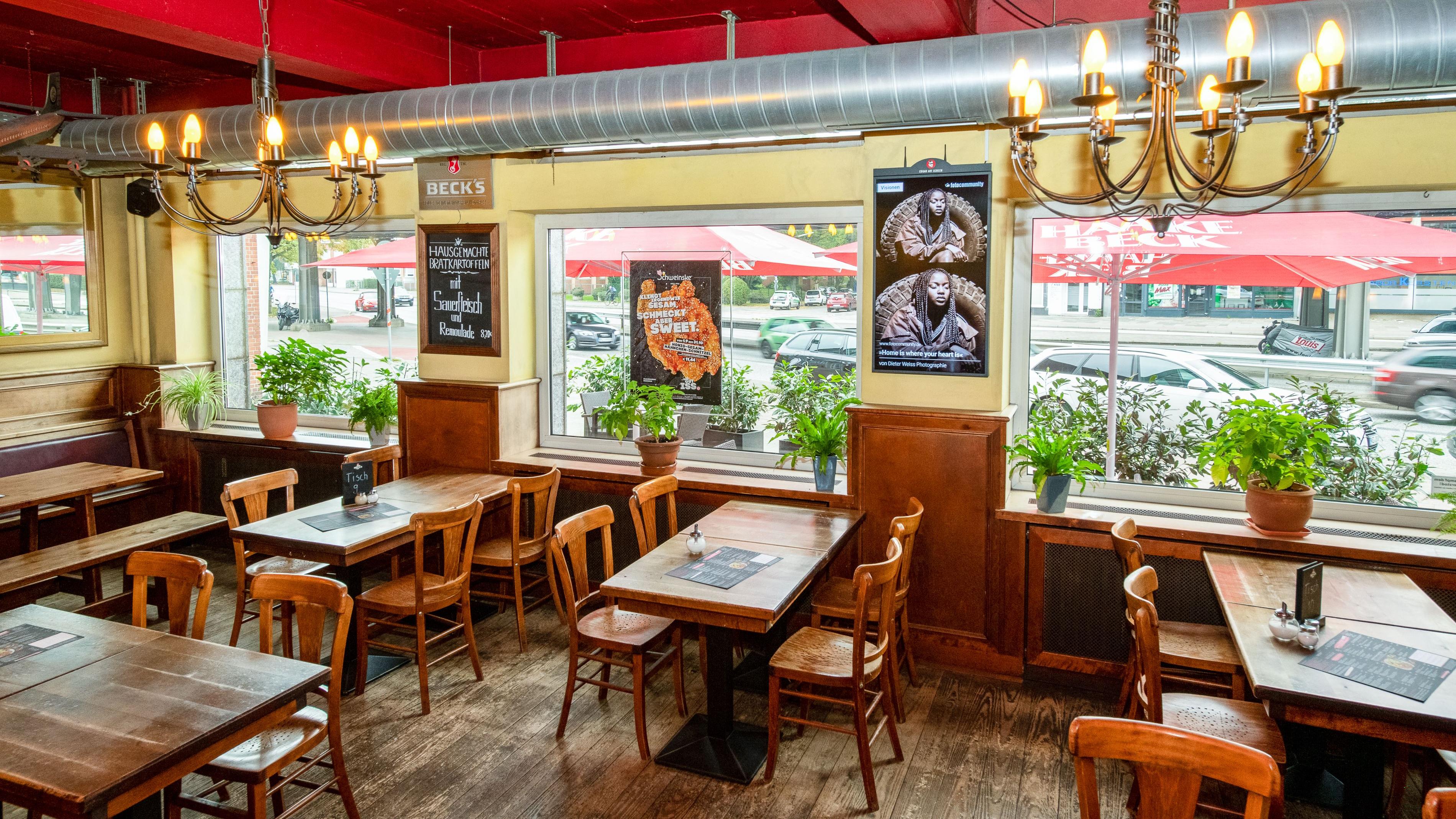 Schweinske Restaurant in Hamburg Barmbek - Schnitzel, Burger & Frühstück, Barmbeker Markt in Hamburg