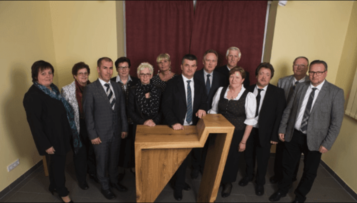 Bestattung Wolf - Gratwein, Bahnhofplatz in Gemeinde Gratwein