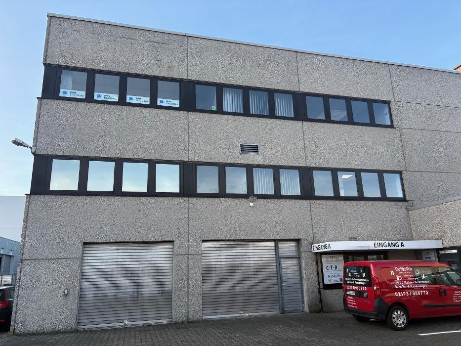 WBS TRAINING Langenfeld, Raiffeisenstraße in Langenfeld (Rheinland)