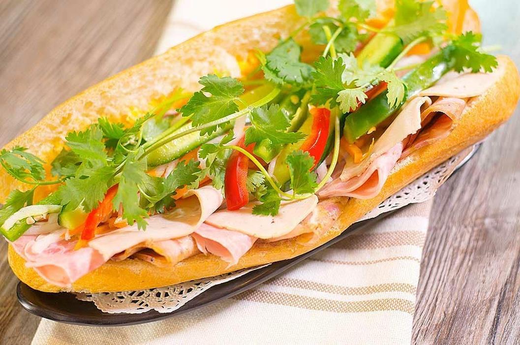 MR. PHO California Kitchen and Bar - Anaheim, CA