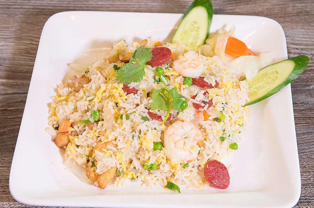 MR. PHO California Kitchen and Bar - Anaheim, CA