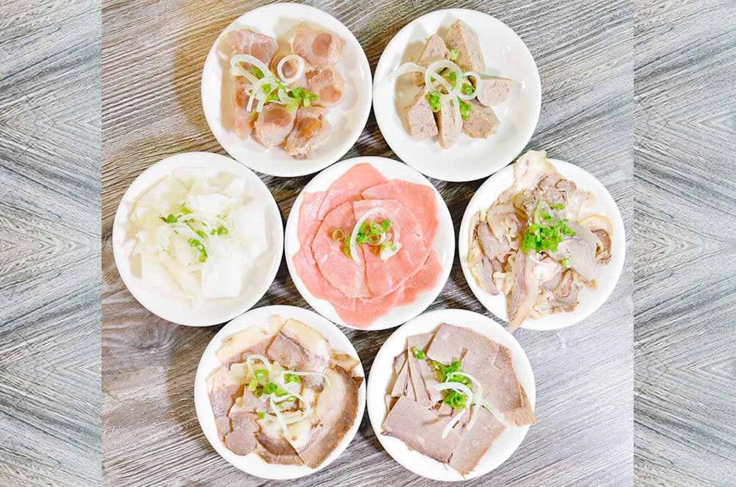 MR. PHO California Kitchen and Bar - Anaheim, CA