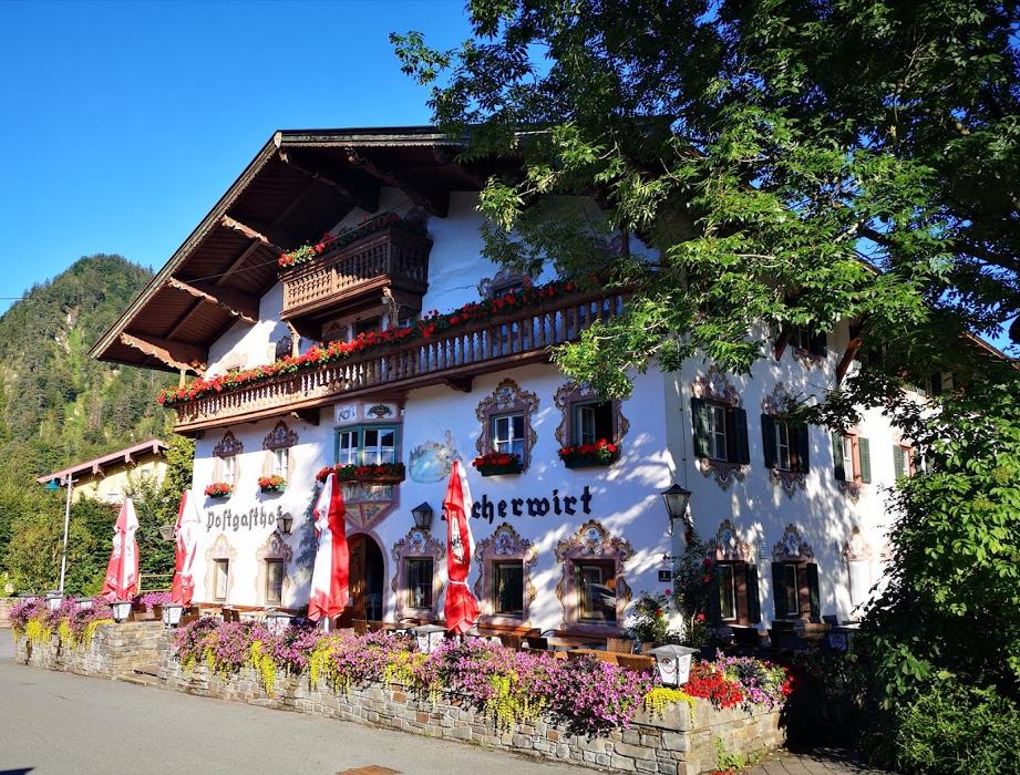 Postgasthof Fischerwirt, Hausbergstraße in Walchsee