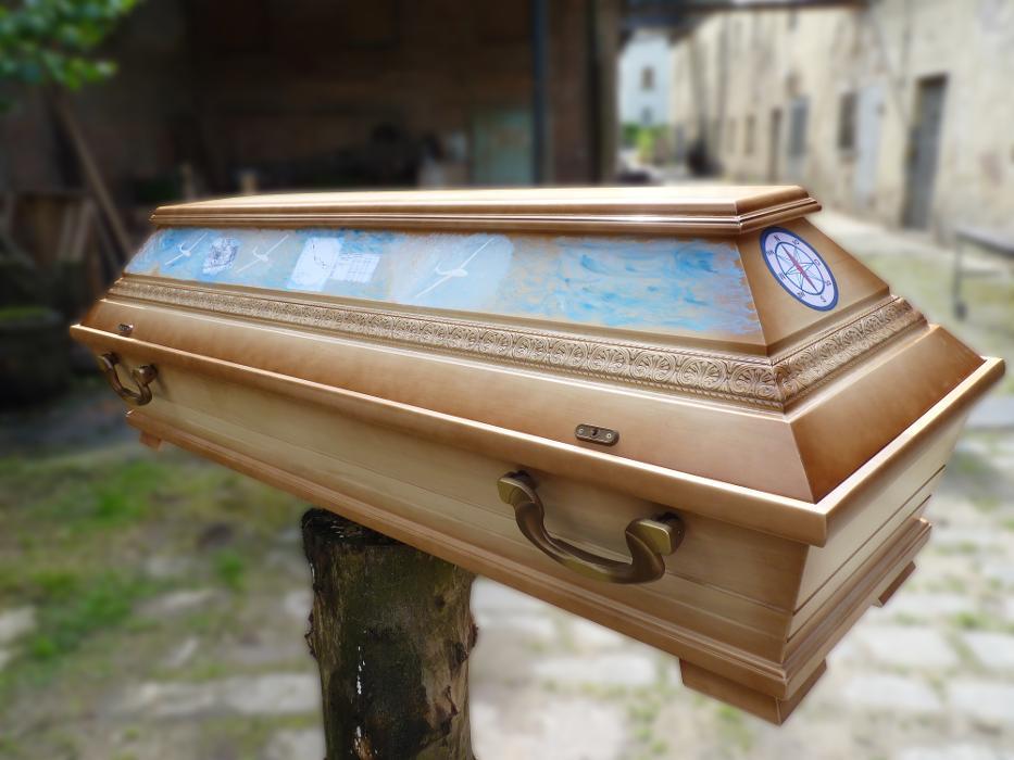 Gestaltete Urnen und Särge, Liebethaler Grund in Pirna