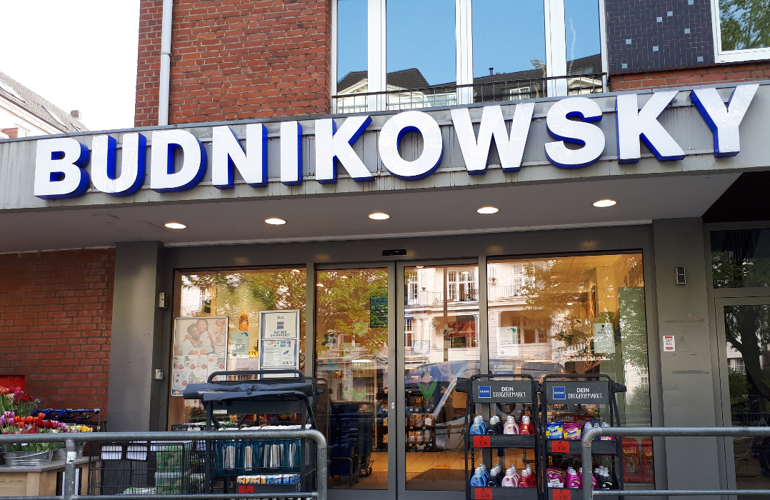 budni - Hofweg, Hofweg in Hamburg