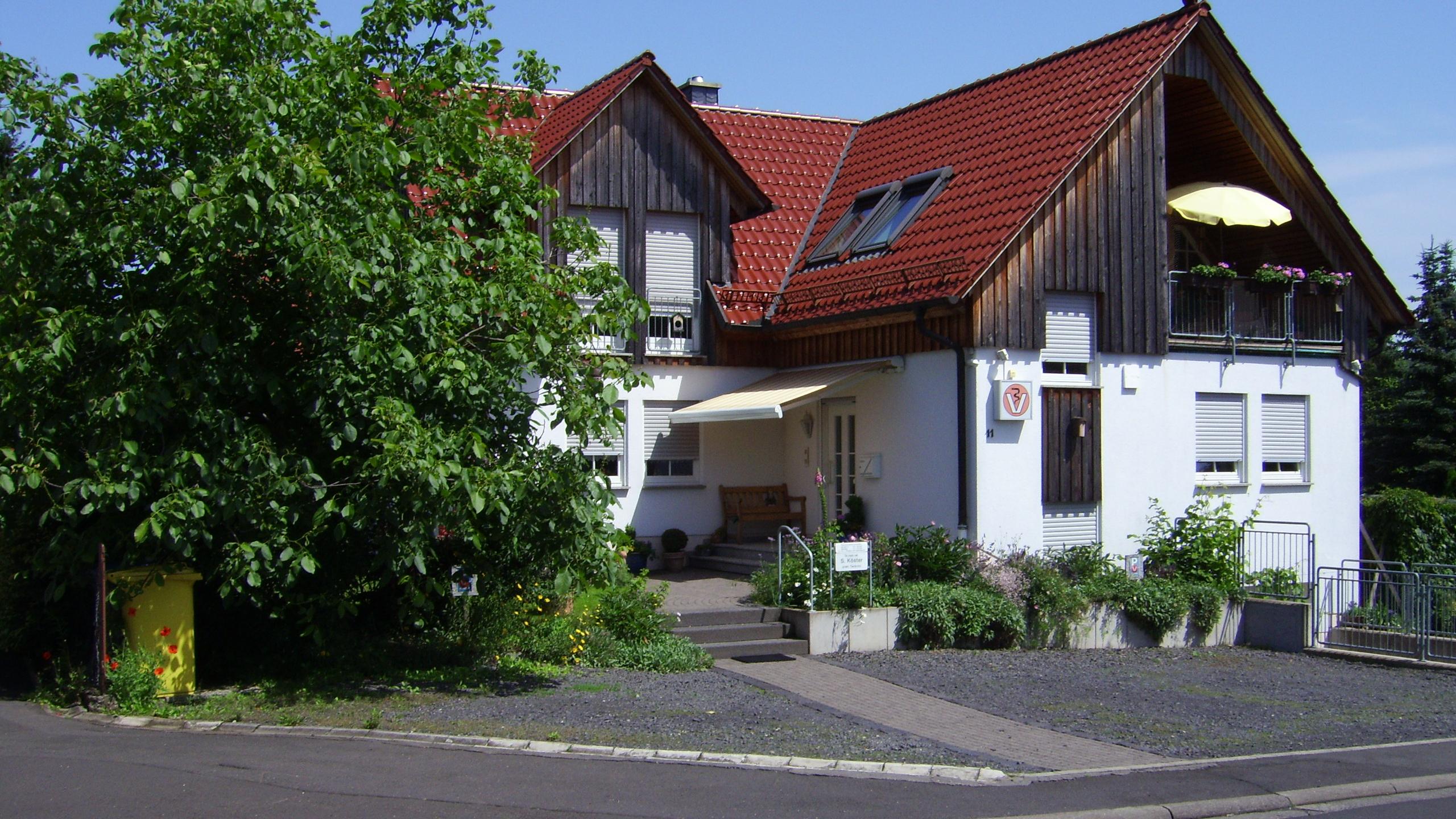 TIERARZTPRAXIS ROMROD, Hügelstraße in Romrod