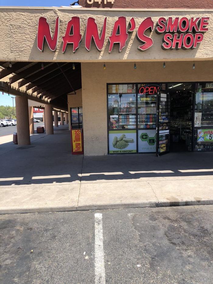 Nana's Smoke Shop - Phoenix, AZ