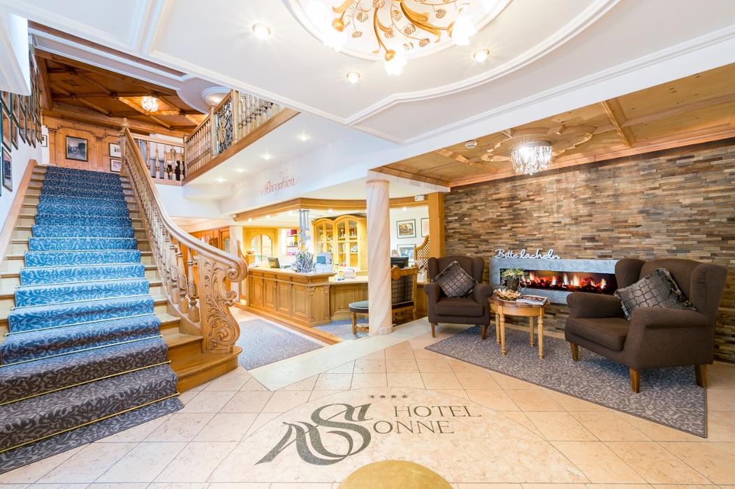 Hotel Sonne Ischgl, Dorfstraße in Ischgl