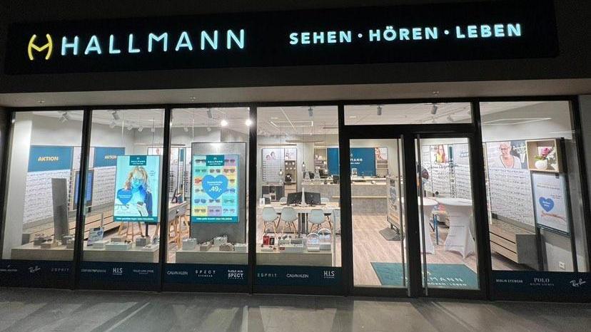Hallmann Optik, Saarbrücker Straße in Bous