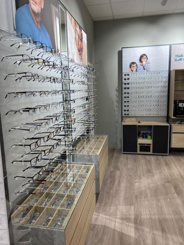 Hallmann Optik, Saarbrücker Straße in Bous
