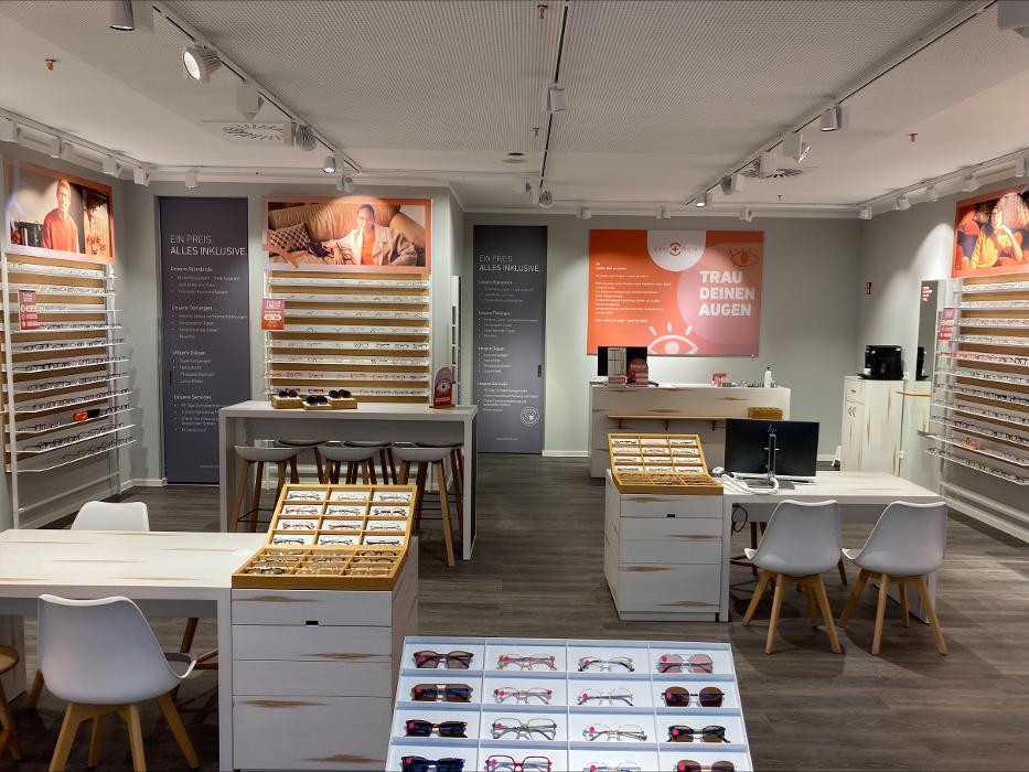 eyes + more - Optiker Berlin, Rathaus-Center Pankow, Breite Straße in Berlin
