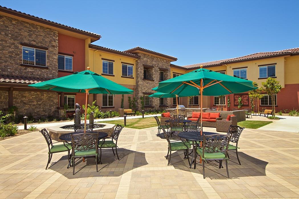 Felicita Vida Senior Living - Escondido, CA