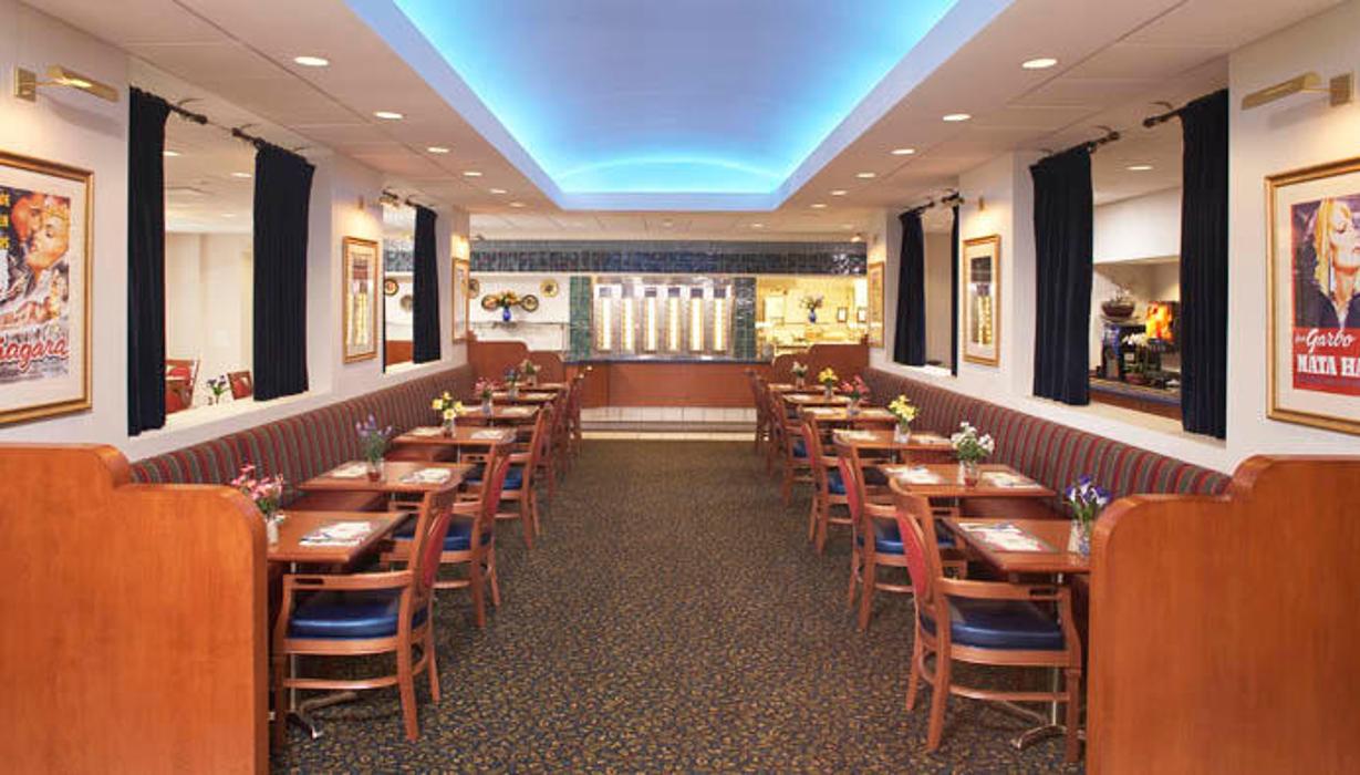 Autumn Green at Midway Village Image