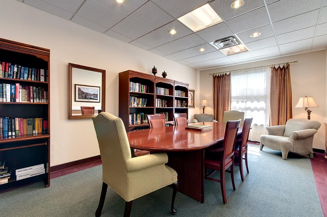 The Woodmark at Uptown Image