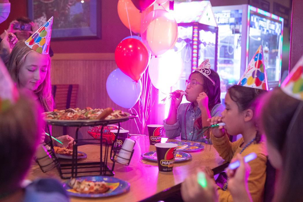 Happy Joe's Pizza & Ice Cream - Kewanee - Kewanee, IL