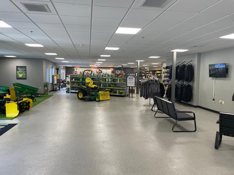 United Ag & Turf - Springfield, VT