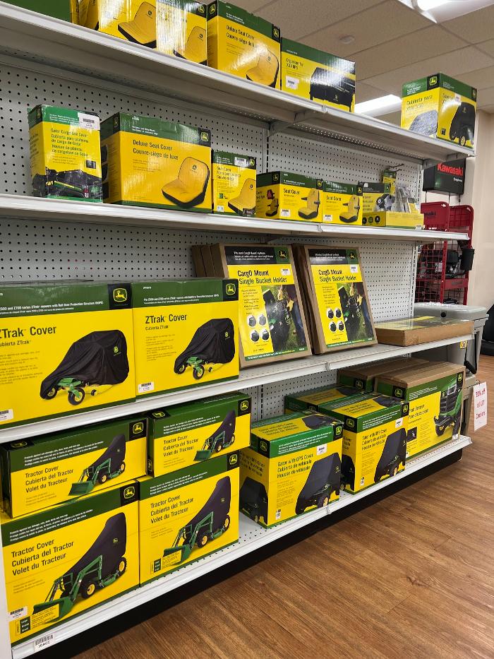 United Ag & Turf - Farmington, CT